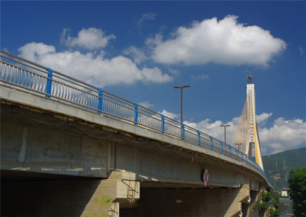 马鞍山304不锈钢桥梁护栏：安全、耐用与美观的完美结合